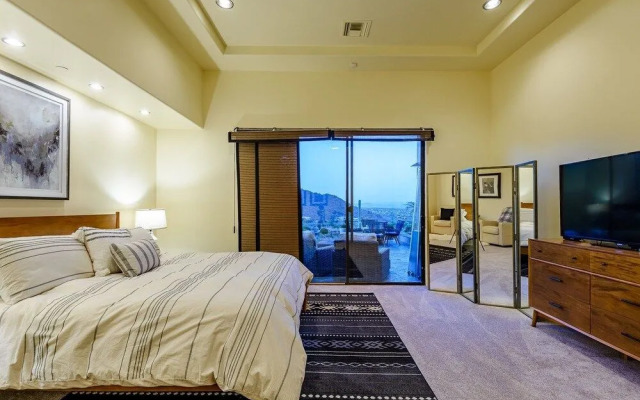 Casa Sunridge 5 Bedroom Home by Redawning