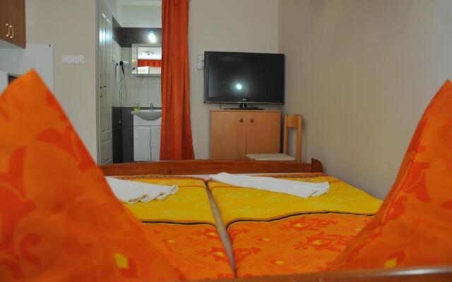 Panorama Wellness Apartman Hotel