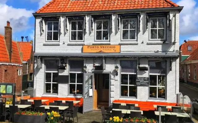 Sonnenplätzchen direkt am IJsselmeer