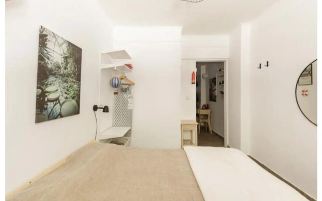Lovely Small Apartment #2
