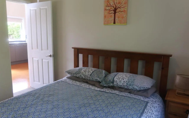Cosy Nights - modern, self-contained with parking