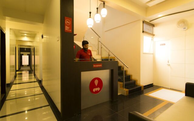 Hotel Everest Inn by OYO Rooms