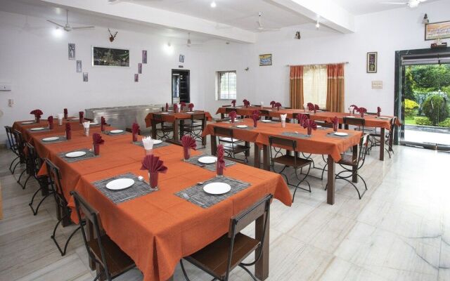 Narayan Niwas Resort