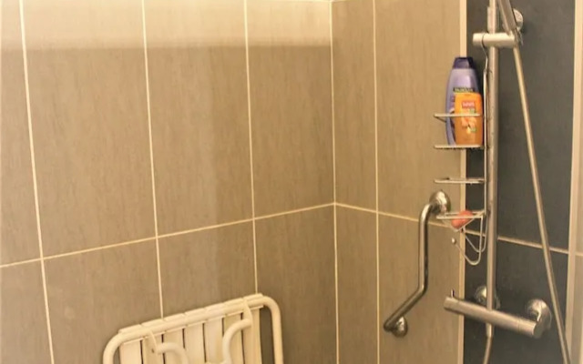 Sanny's Place Studio Suite PMR