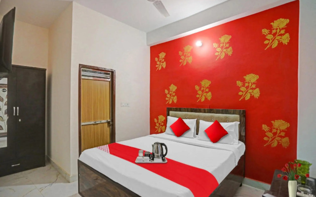 OYO Flagship 70173 A One Hotel