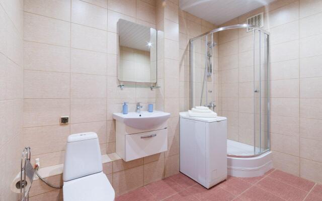 Романовский на переулке Кучерской