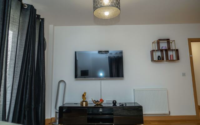 Dartford Luxury 2 Bed Apartment