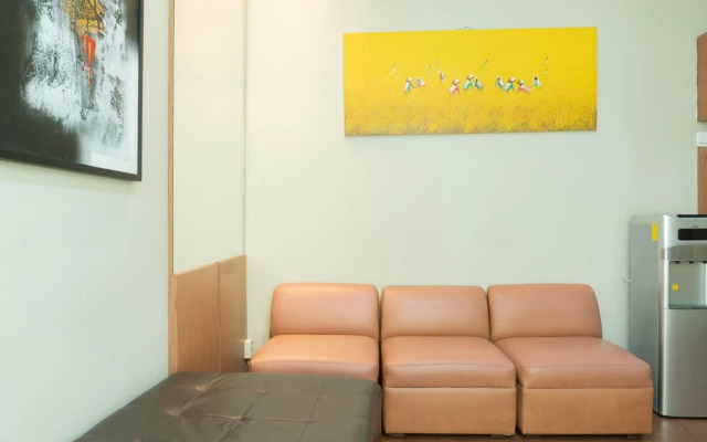 Comfy 1BR at Green Central City Apartment near Glodok