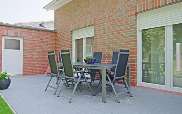 ID 4945 - Private Rooms