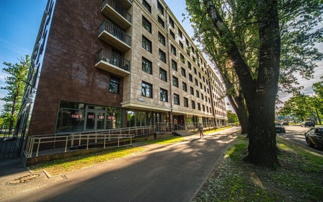 Apartments Good Apart on str. Savushkina, bld. 104