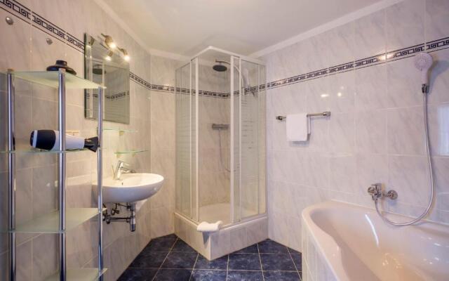 Familienfreundliche Ferienwohnung mit eigener Terrasse, FeWo 8