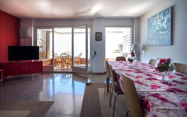 Apartamento Vivalidays Rosa Lloret