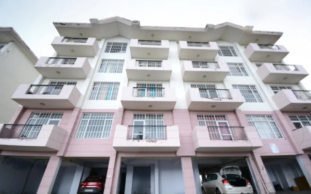 OYO Home 29340 Enticing 2BHK Apartment Kamyana