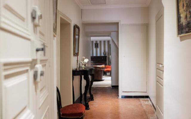 Les suites de Peyrat