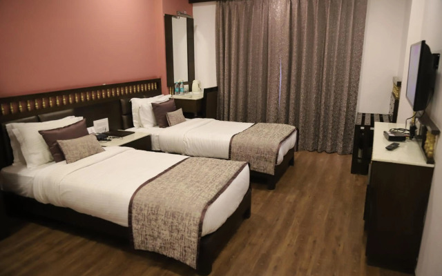 Oyo Premium Children Park Sardarpura