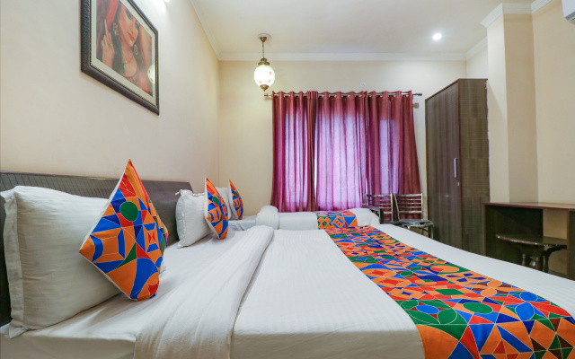 FabHotel Golden Sunrise Inn