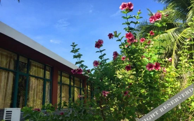 Tianfu Yunlong Bay Holiday Resort