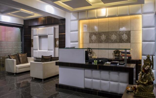 OYO 2146 Hotel Tilak