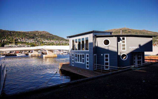 Floating House Bergen