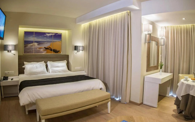 Swell Boutique Hotel