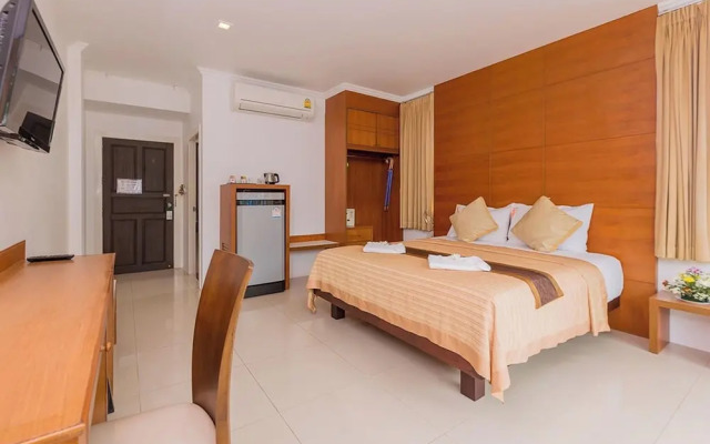 Sukcheewa Residence Phuket