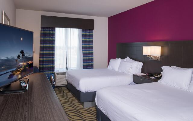 Holiday Inn Express Hutchinson by IHG