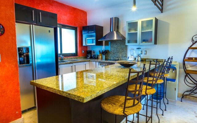 Paseo Del Sol Cenote B 303 3 Bedroom Condo by RedAwning