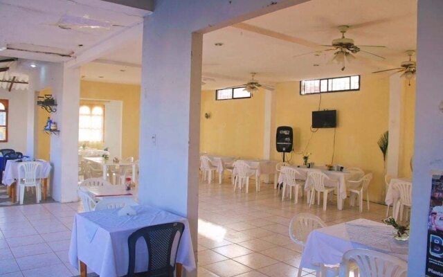 Hotel Manhattan Salinas Ecuador
