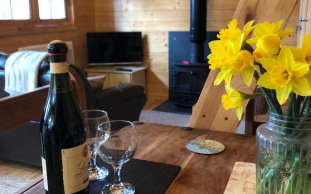The Chalet @ Giltar Grove Country House