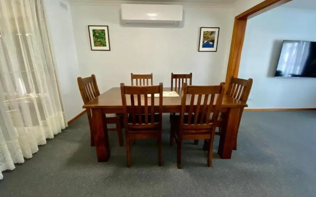 Sevens Avenue Guest House
