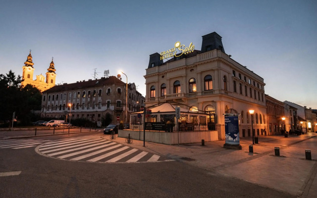 Grand Hotel Sole (ex. Hotel Golden Hoffer & Best Western Hotel Dituria)