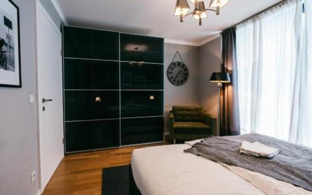 Luxury Downtown Appartement mit Garage