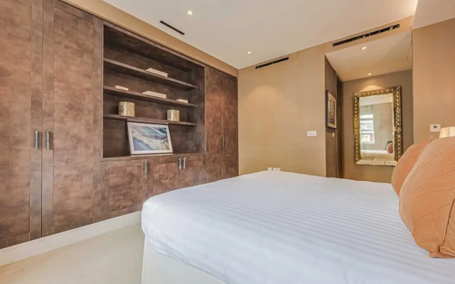 Westminster Apartments by D'montrio