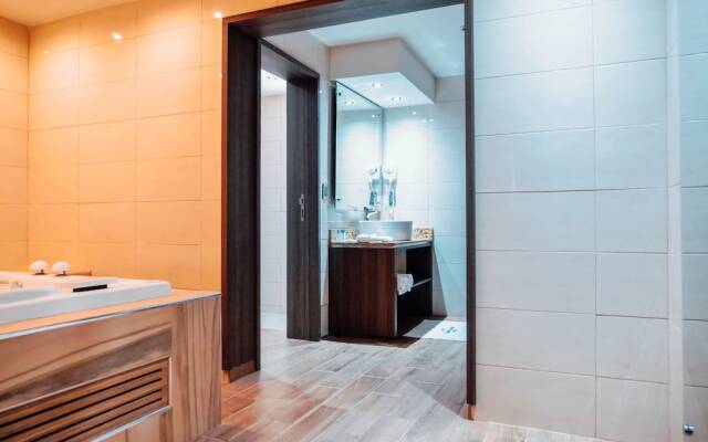 Kavia Meoqui Hotel & Suites