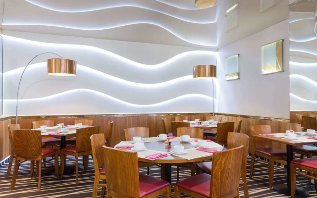 Mercure Paris Nanterre