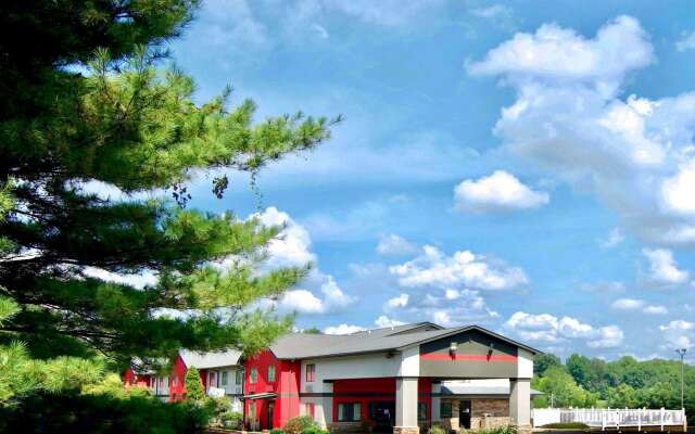 Ramada by Wyndham Tell City