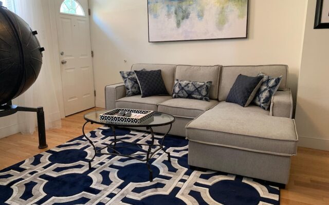 523 S 18th