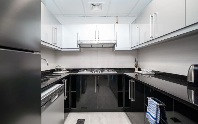 Apartment With Views In Business Bay Area