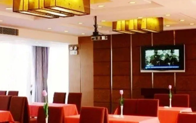 Five-Star Business Hotel