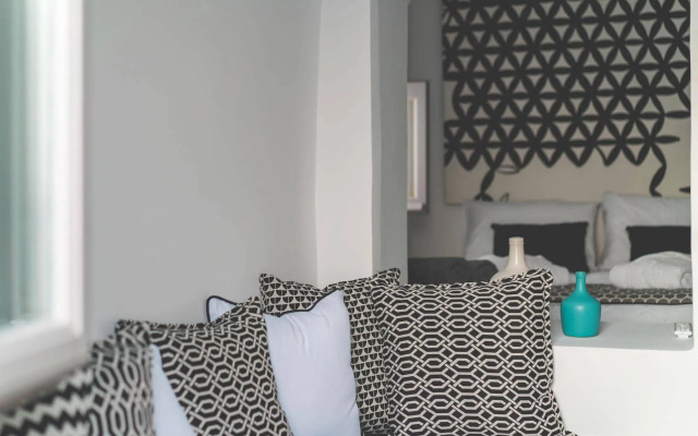 Modernity Suites
