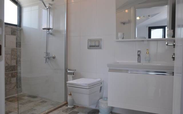 Angel Prestige Villa B by Angel Rentals
