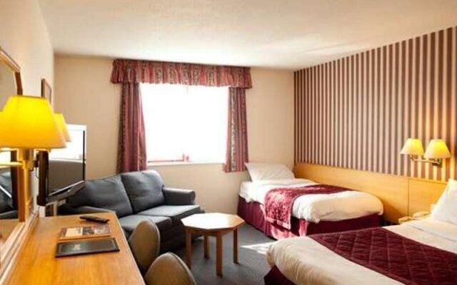 The Lodge Hotel