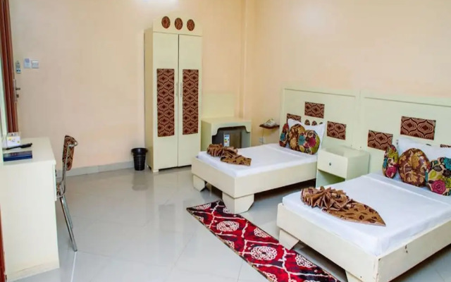 The Golden Pigeon Hotel And Spa