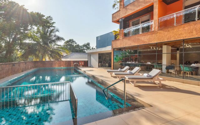 Golden Tulip Vagator