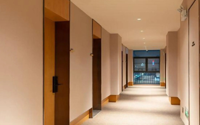 JI Hotel (Zhuhai Aviation New Town)