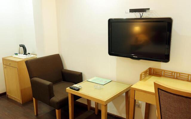 Arch Plaza - Near Yashobhoomi Convention Centre Dwarka