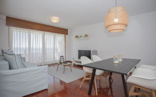 Liiiving in Matosinhos - Sea Beach Apartment