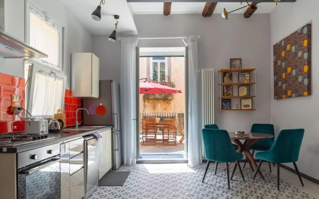 Design Apartment with Terrace Next Toledo Metro Stop