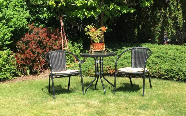 Yellow Rose Bed & Breakfast