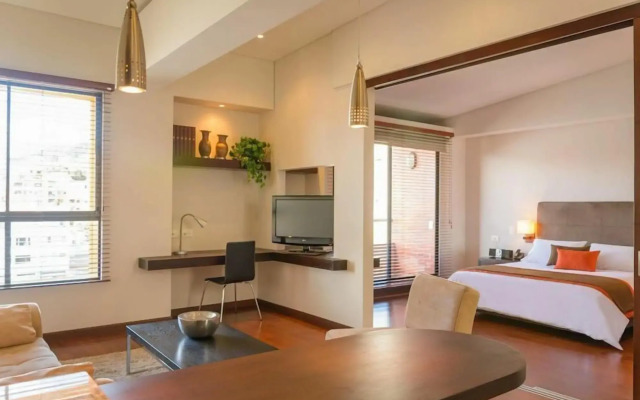 Nico ApartaSuites